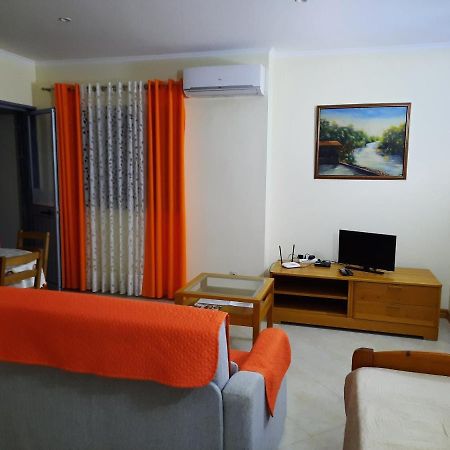 Private Apartament Celestina & Carlos Mindelo Luaran gambar