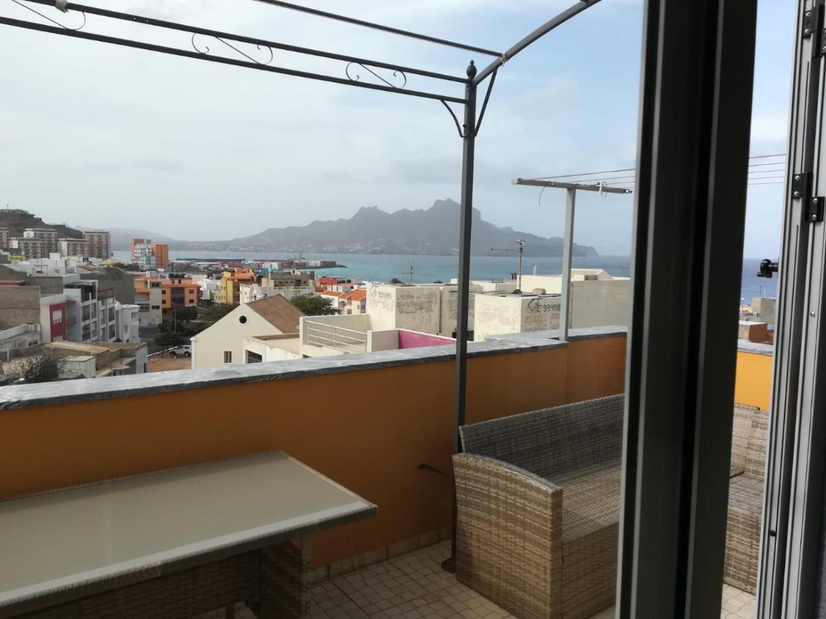 Private Apartament Celestina & Carlos Mindelo Luaran gambar