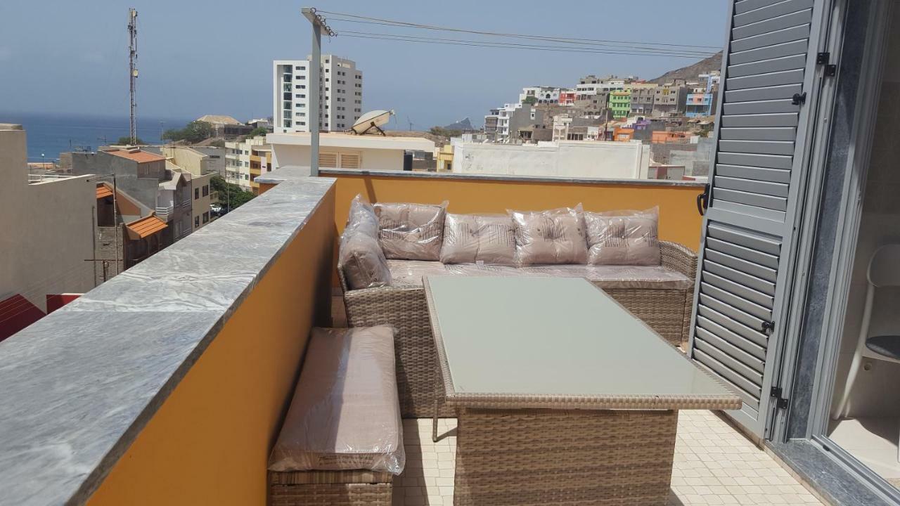 Private Apartament Celestina & Carlos Mindelo Bilik gambar